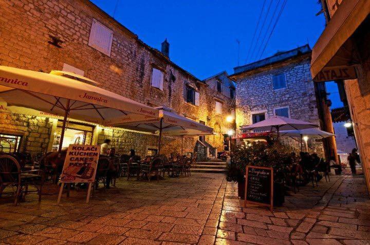 Apartment Sunset Trogir Bagian luar foto